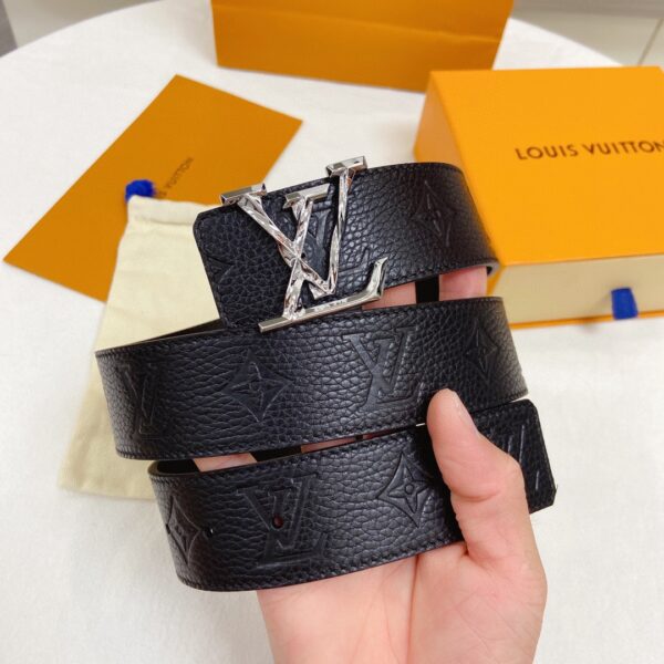 LOUIS VUITTON Belt