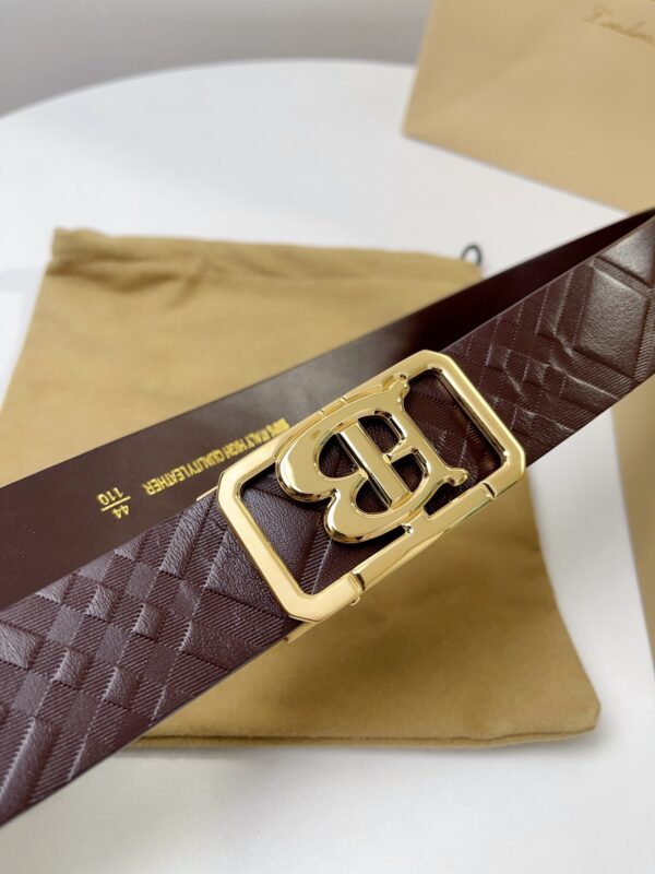 BURBERRY BELT