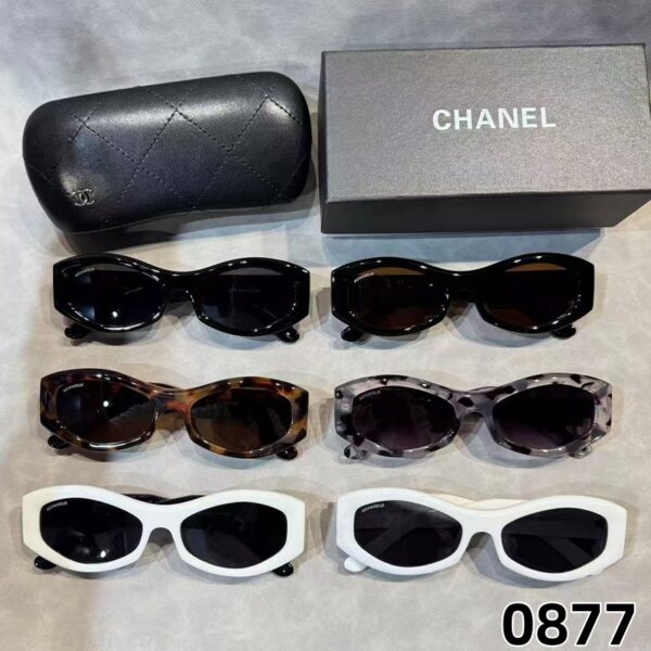 CHANEL Glasses