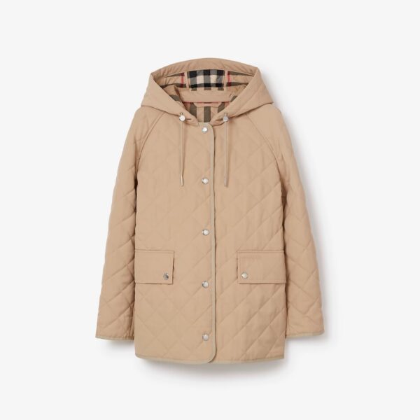 Diamond-quilted temperature-controlled hooded jacket